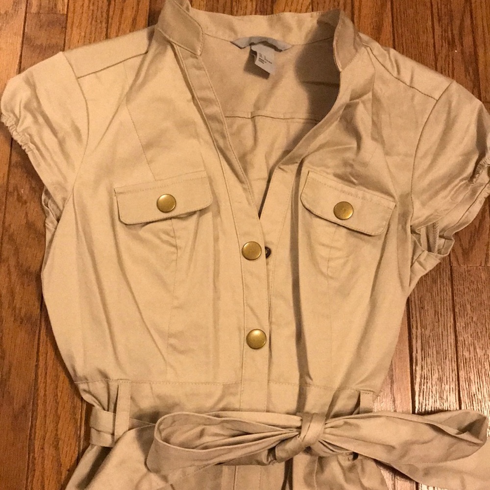 Dress - Picture 2 of 3